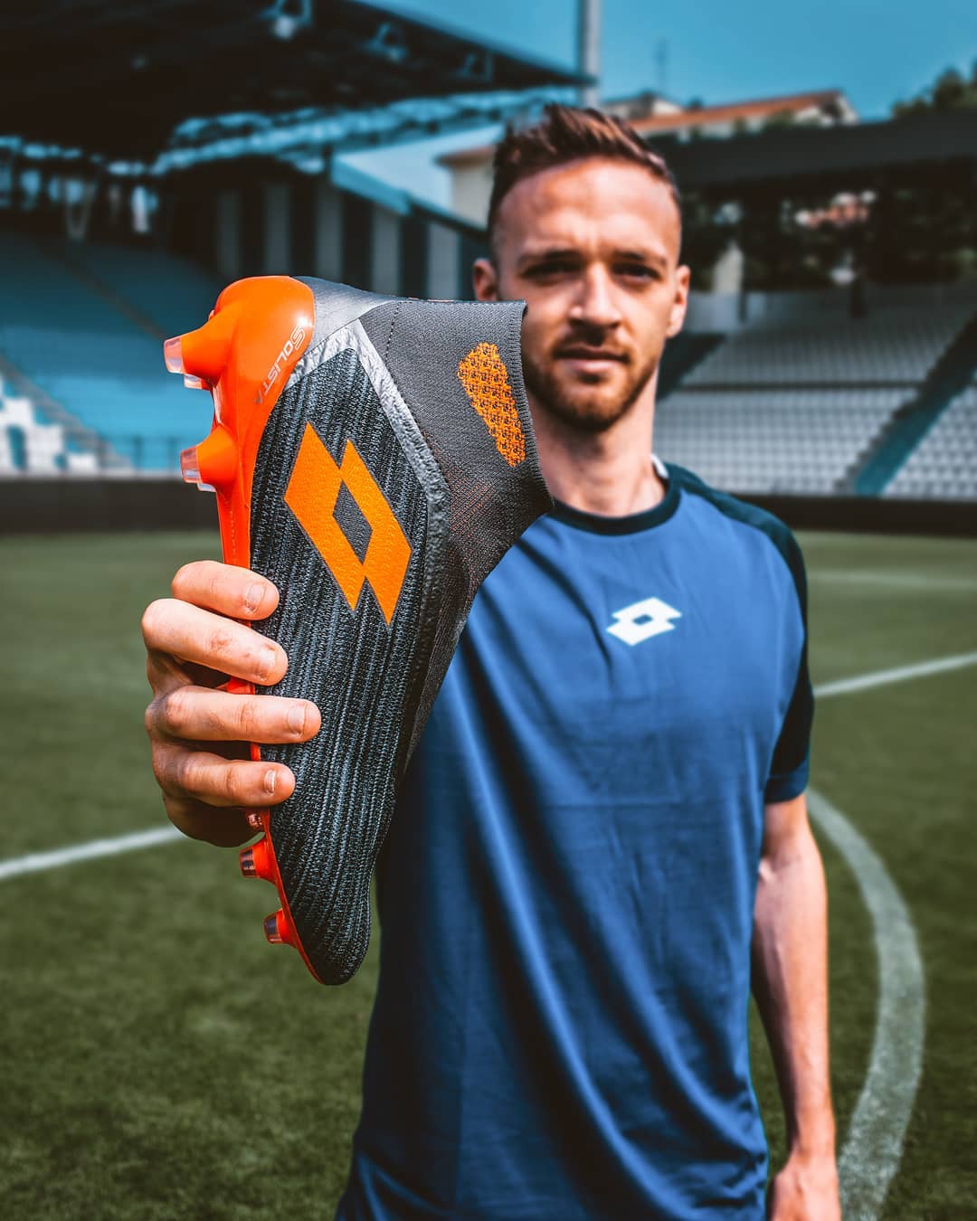 Lotto 2025 laceless shoes
